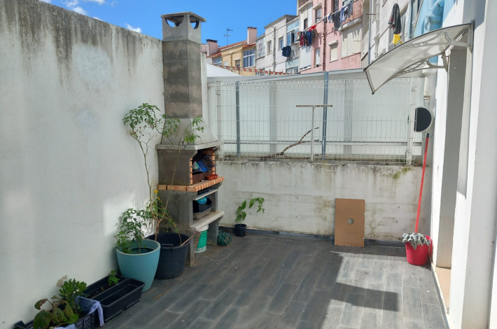 2 bedroom apartment with terrace Alverca do Ribatejo